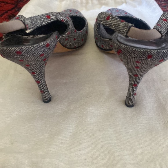 Manolo Blahnik Slingback Heels - Picture 4 of 7